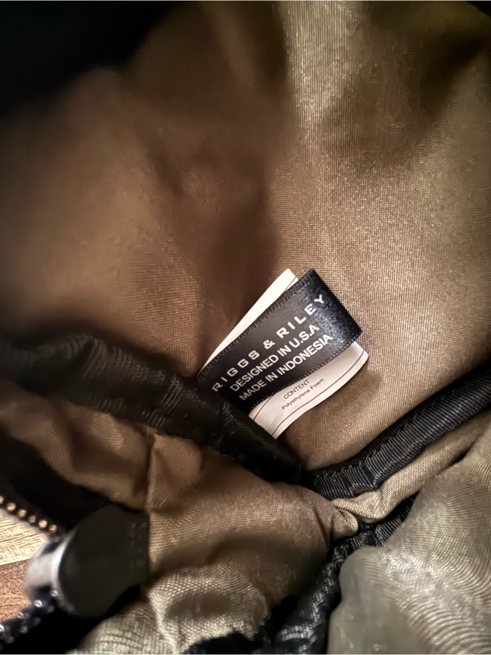 Briggs & Riley sling bag - Picture 9 of 11